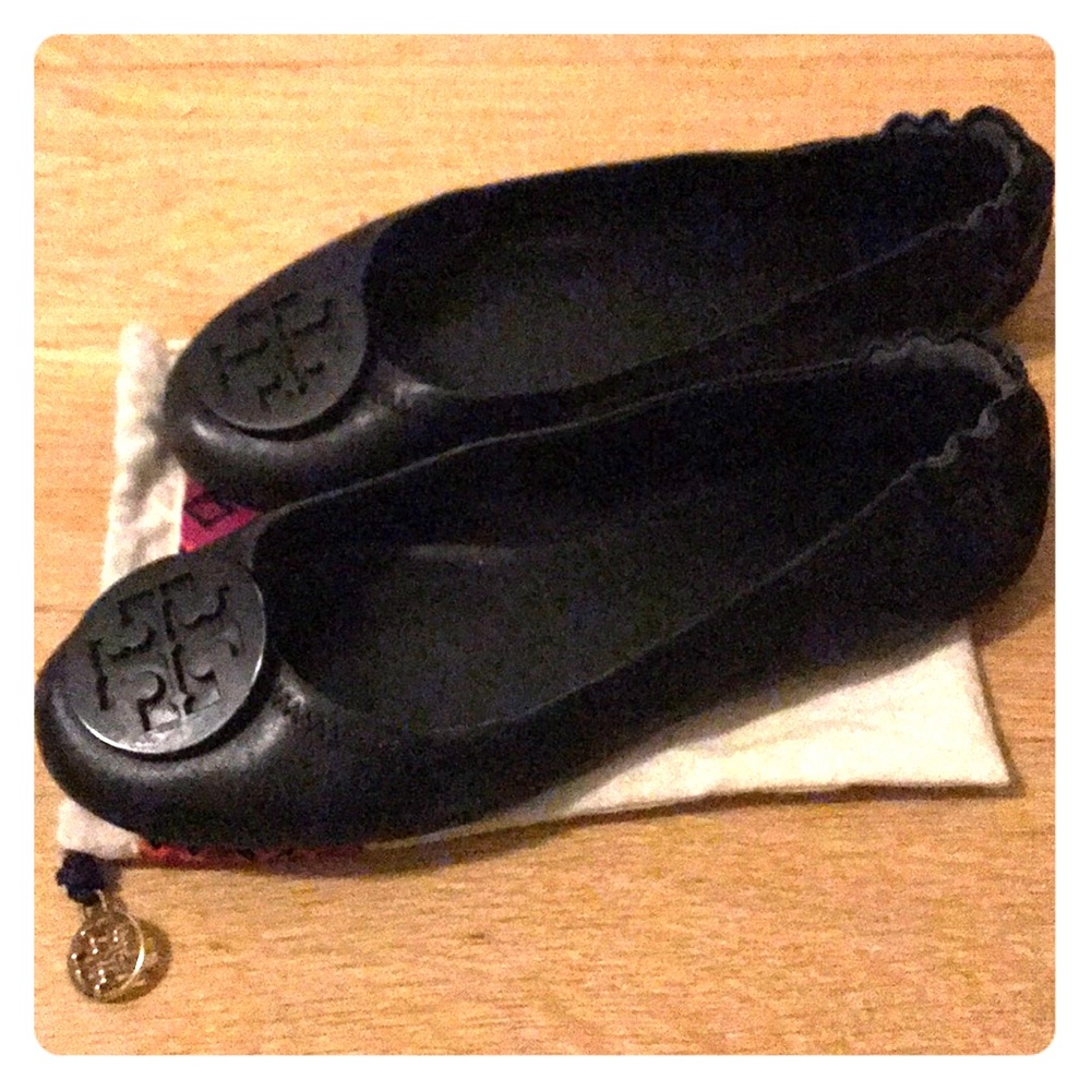 Tory Burch “Minnie” Travel Ballet Flats